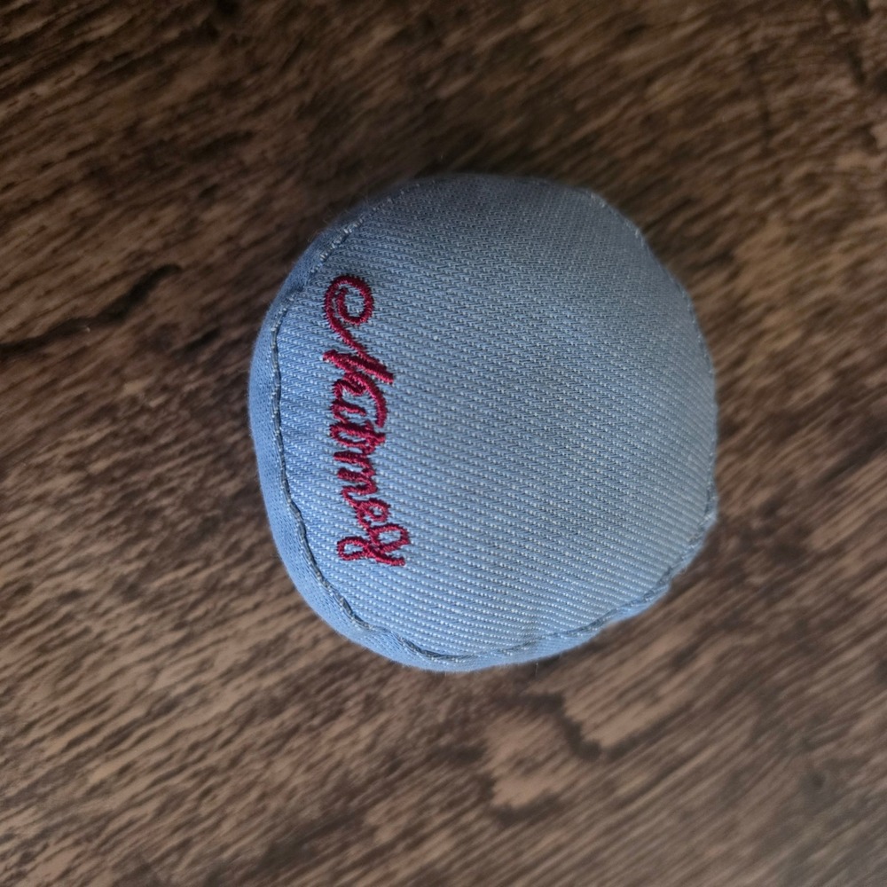 AMERICAN GIRL Nutmeg Dog Bed Kids‎ OS Blue Embroidered Plush Doll Accessory